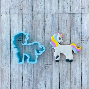 Unicorn Body Cookie Cutter, unicorn cutter, animal cutter, birthday cutter, rainbow cutter, girl cutter, party cutter