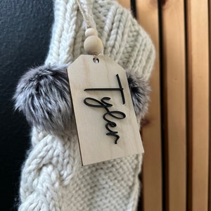 Minimalist Name Tag, Customized Stocking Tags, Christmas Stocking Name Tags, Name Ornament, Wooden Present Tags, Reusable Gift Name Tags