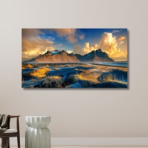 Póster de montaña Vestrahorn, vista de Islandia, montaña y océano, montaña famosa de Islandia, paisaje natural / Lienzo decorativo para pared