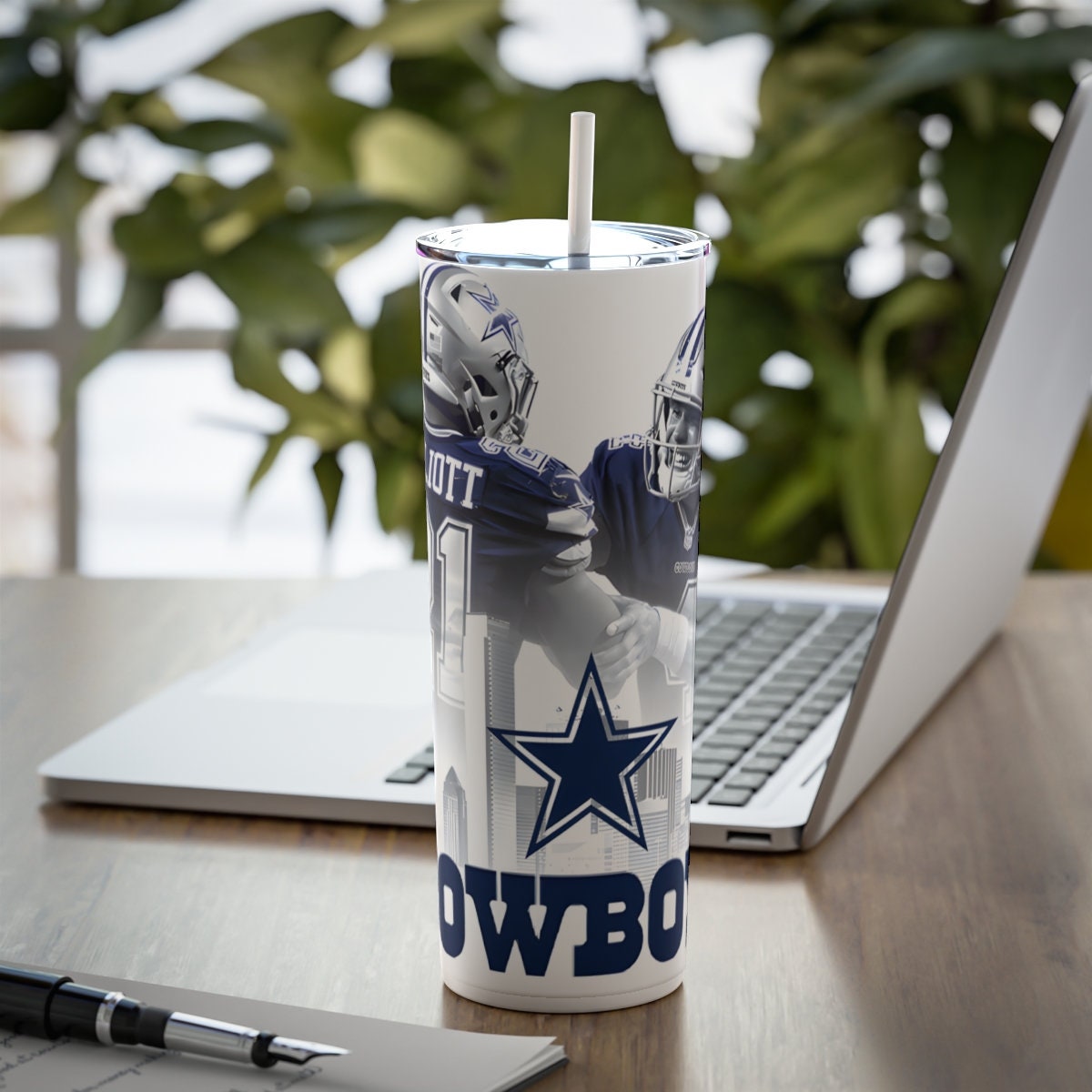 Simple Modern NFL 40oz Tumbler with Handle and Straw Lid | Football Gifts for Men, Christmas | Trek | Dallas Cowboys