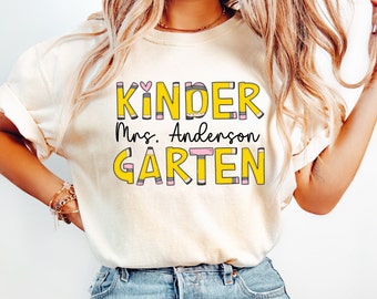 Custom Kindergarten Dream Team Shirt, Comfort Colors Shirt, Kindergarten Team T-shirt,  Personalized Teacher Shirt, Kinder Crew Teacher