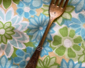 Ornate silver plate 1847 Rogers Bros fork
