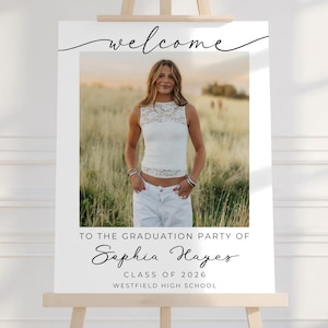 Graduation Party Welcome Sign Template | Photo Graduation Welcome Poster | Minimalist Graduation Welcome | Class of 2026 | Printable Sign