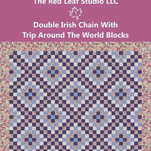 Puede incluir: Un patrón de colcha con un diseño de doble cadena irlandesa sobre un fondo de tablero de ajedrez. La colcha está hecha con una variedad de telas en tonos de azul, blanco y rosa. La colcha está rodeada por un borde de tela floral.
