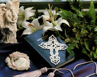 Crochet Pattern Mark of Faith Bookmark / Tree Ornament / Celebration Gift - PDF Instant Digital Download