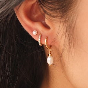 Gold Huggie Hoop Earrings Stack Set, Cz Tiny Hoops Gift Set, Minimalist Hoop Earrings, White Pearl Hoops Earrings Jewelry Gift For Her