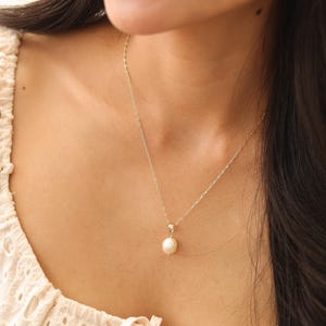 Sterling Silver Freshwater Pearl Drop Necklace - Minimalist Dainty Jewelry