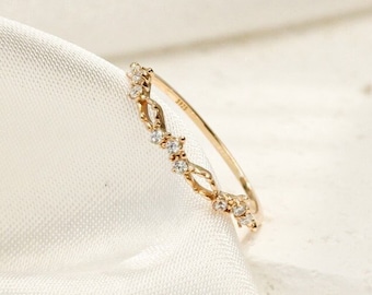18k Vergoldeter Sterlingsilberring: Zierlicher Zirkonia-Stacking-Ring