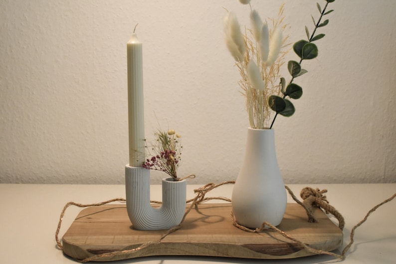 Vase in weiß oder ice-grau, stilvoll und elegant aus Designbeton, Beton, Blumenvase, Trockenblumen, Deko, Tischdeko, Inneneinrichtung Bild 2