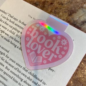 Book lover magnetic bookmark