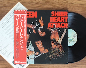 Queen Original Autographed Signed & Freddie Mercury, Brian May, Roger Taylor and John Deacon / LP Original 1975 Japanese Press P-10137E