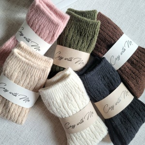 Wool Retro Warm crew Socks *Luxe fabrics Comfie Sock *Women Premium Soft Winter Thick Socks *Perfect gift for winter season