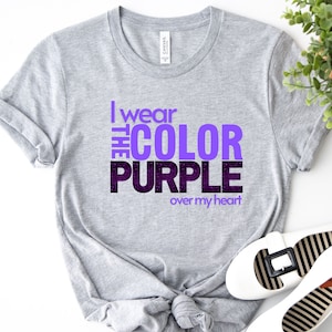 [Out of Print] Alice Walker / The Color Purple Women's V-Neck Tee (Purple) - カラーパープル Tシャツ The Color Purple women's crew t-shirt — Out of Print