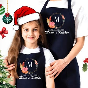 Personalisierte Weihnachtsschürze: Kundenspezifisches Feiertags-Backgeschenk