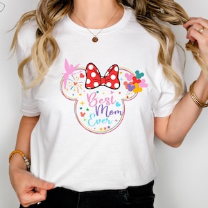 Best Mom Ever T-shirt, Disney Best Mom Sweat, Disney Mothers Day long sleeve, Best Disney Mom Ever, Disney Gift For Mom 2025 shirt