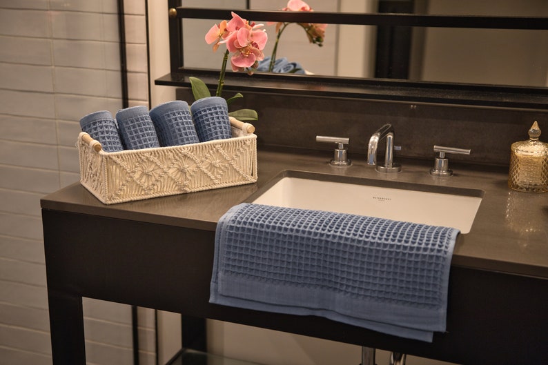 K25LosAngeles Waffle Towel