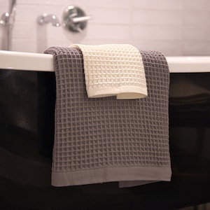 Luxury Waffle Hand Towel 100% Cotton, quick-dry soft bath towels, Fluffy towel, absorbent waffle towels, spa sauna bathroom towel