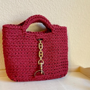 Bolsos y peluches de crochet listos para enviar Love Nichelle Regalo de crochet Hecho a mano Personalizado LoveNichelleHD