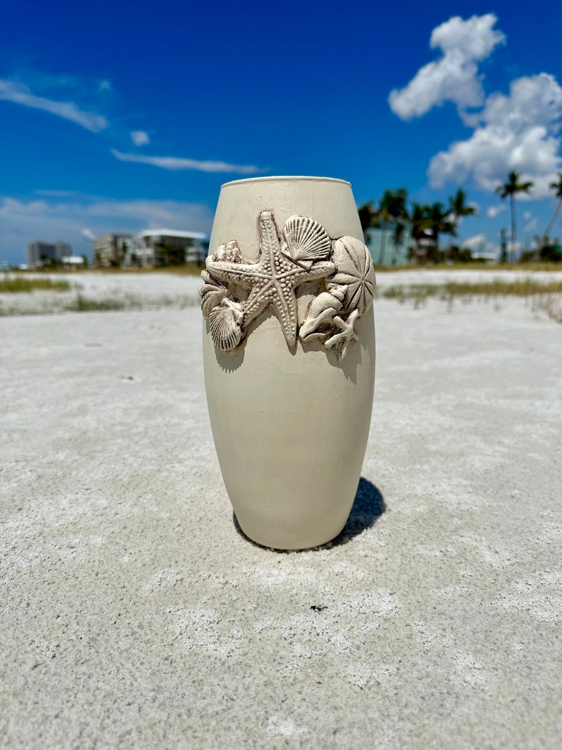 Beachy, Neutral Coastal Vase With Shells - Etsy