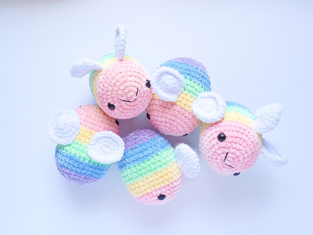 Rainbow Bee Crochet Plushie | Colorful Pastel Bumblebee Stuffed Toy ...