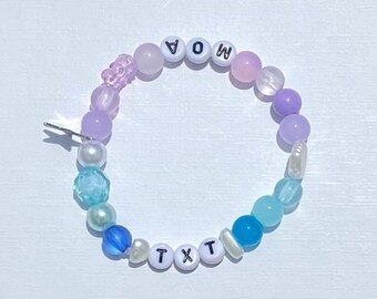 TxT &#39;Santuary&#39; inspired bracelet, kpop bracelet, kpop merch, txt merch, charm bracelet, moa txt, purple, sanctuary txt, blue bracelet