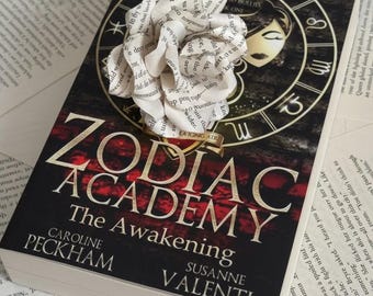Zodiac Academy Book Page Roses, Dark Romantasy Flowers