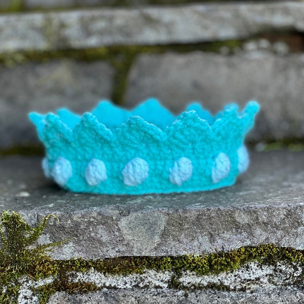 READY TO SHIP Turquoise Crochet Purim Crown with Aqua Sparkle Yarn "Gems" 5 Sizes, Purim Costume, Purim Gift, Queen Esther Crown