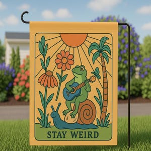 Stay Weird Garden Flag, Retro Outdoor Garden Decor, Stay Weird Yard Flag, Funny Garden Decoration, Frog Garden Banner, Welcome Garden Decor