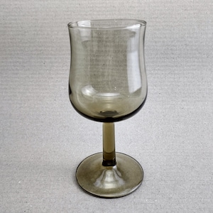 Arcoroc | Multiple Wine Glasses (diameter 6.5 cm | height 14.0 cm) France 1970s Smoked transparent tempered glass | Vintage