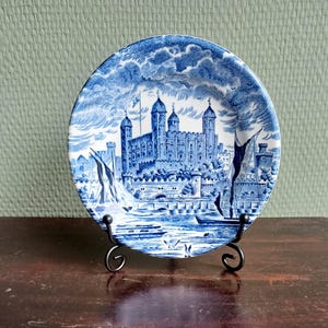 Enoch Wedgwood | Bowl (diameter 12 cm | height 2.5 cm) ‘Royal Homes of Britain’ motif in blue colour | Vintage