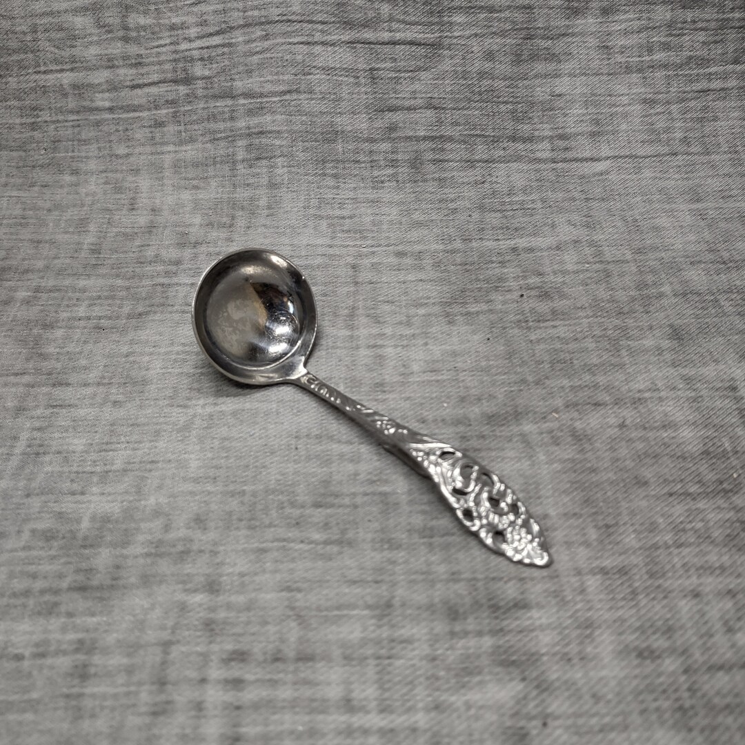 Sola Deep Cream Spoon With Hook Type Ajour G Sola Z Chromeplated Stainless Steel diameter Spoon