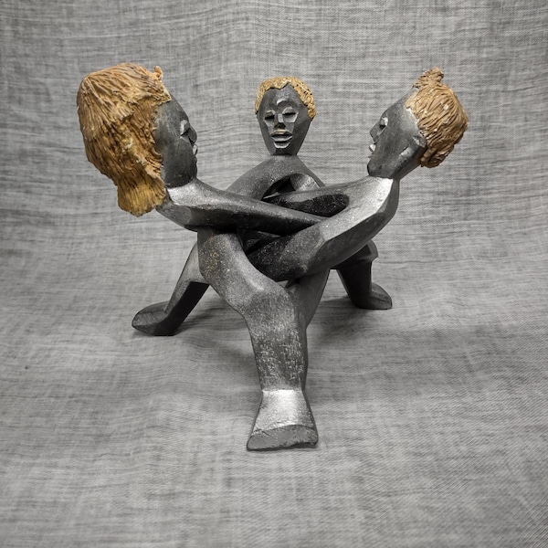 Collaboration and Spiritual Connection | Expressive Ghanaian wood carving (width 20 | height 18 cm) symbolizing 'The Unity of Family'