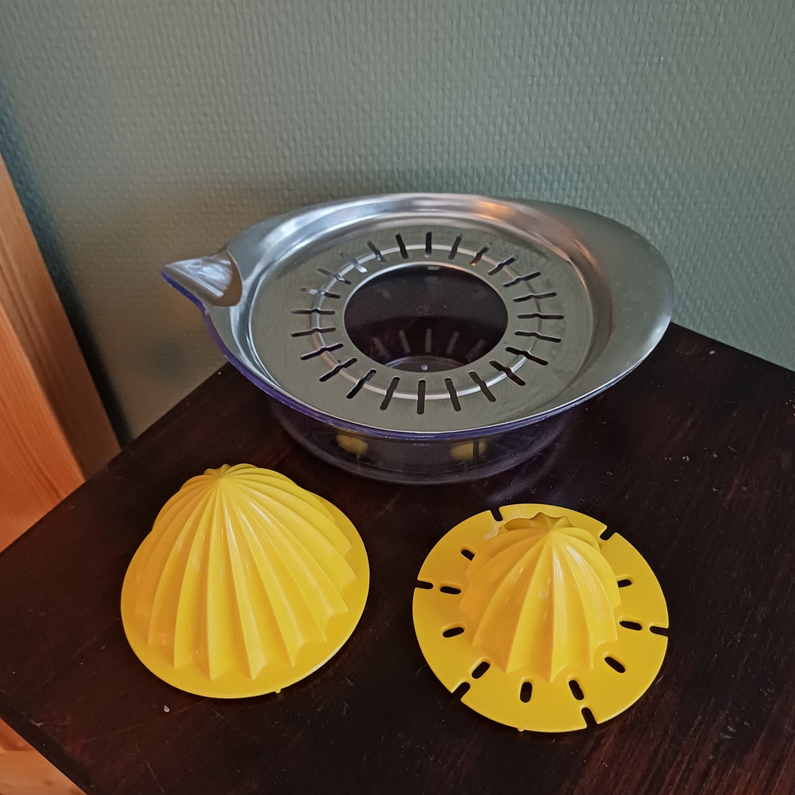 IKEA spritta Citrus Juicer Fruit Juicer 2 piece Design Carl Ojerstam Stainless Steel With Yellow Plastic length 21 Width 15 Height 11 Cm Vintage Etsy Canada