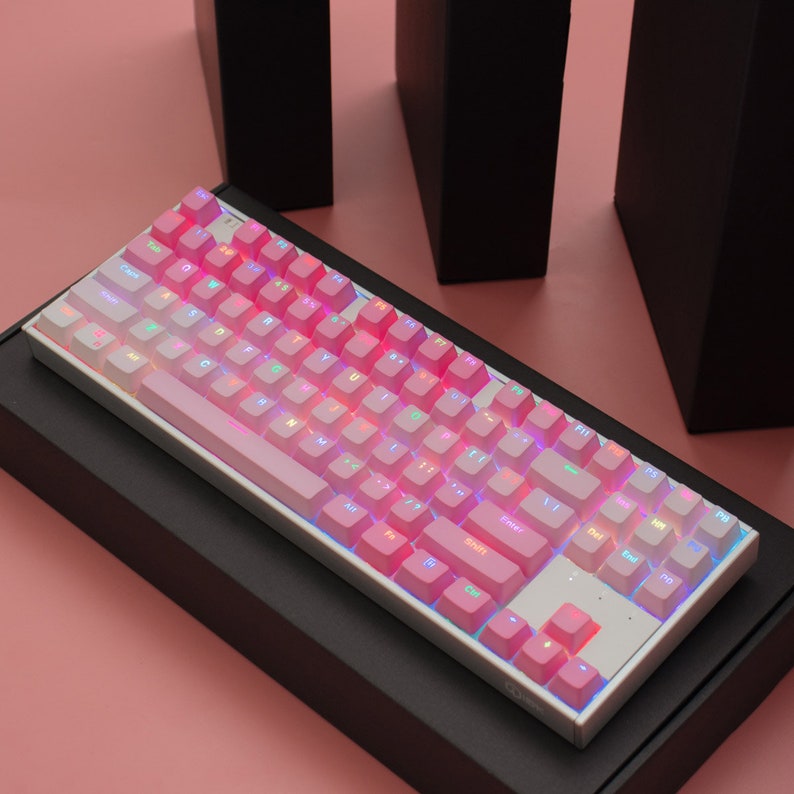 Barbie Pink Keycaps OEM Double Shot 104 Keys Pink Backlight Keycaps for