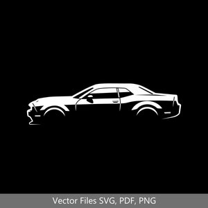 以下が含まれることがあります： 黒い背景に白いシルエットの筋肉質な車。車は右向きで、スポーティなデザインです。
