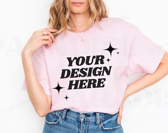 Gildan 5000 Light Pink Mockup, Model T-Shirt Mockups, Oversized Tee Shirt Mock-Up, White Background TShirt Mock Up, G5000 Real Model Mock