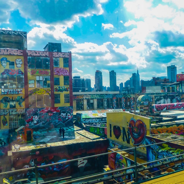 5Pointz Graffiti Art in Queens, NY