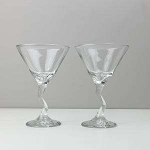 Vintage Squiggle Stem Martini Glasses by Libby, Set of 2 or 4, Postmodern Design, Bar Cart Styling, Bridesmaid Gift, Trendy Birthday Gift