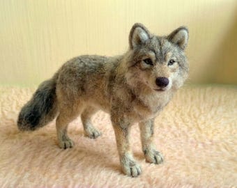 フォークマニス ウルフパップ グレー＆ホワイト ハンドパペット
