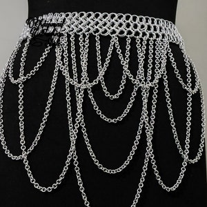 Chainmaille Chain Layers Belt, Chainmail Waist Belt, Aluminium Mini Skirt, Fringed BodyJewellery, High Waist Silver Accessory, Handmade Gift