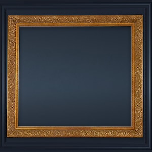Sehr Großer Eleganter Vintage Verzierter Hölzerner Goldrahmen.