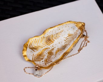 White & Gold Oyster Shell Trinket Dish, Ring or Jewellery Dish, Proposal Gift,  Decorative Vintage Look Handmade Oyster Wedding Plate