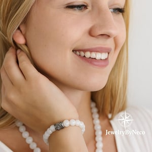 White Agate Gemstone Elastic Bracelet for Women: Genuine Natural Jewelry, Calming Energy Beaded Bracelet