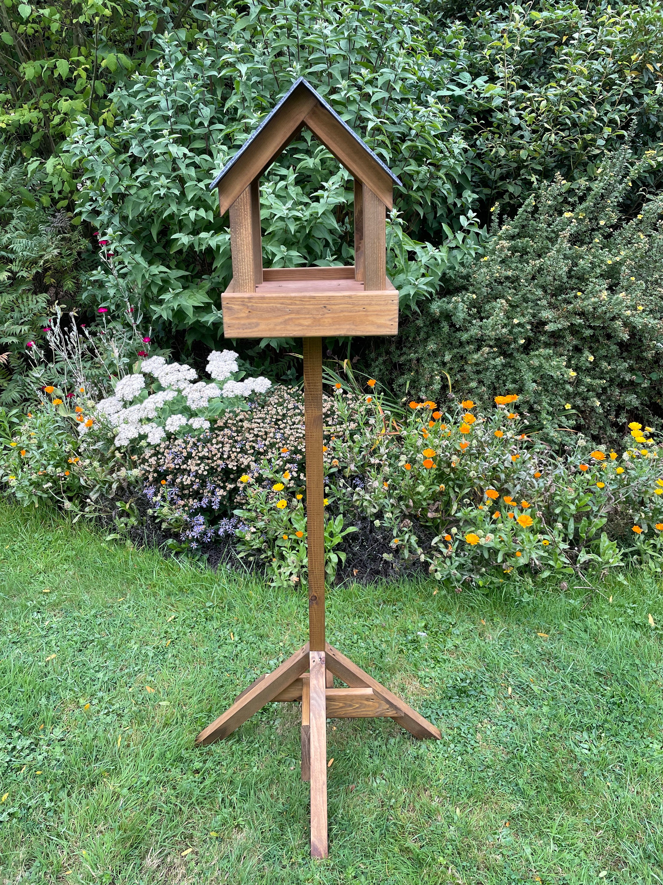 Mangeoire à Oiseaux Sur Pied En Tournesol – Plateau Tournesol Pour Oiseaux Sauvages – Mangeoire D'extérieur Pour Décoration Jardin, Terrasse, Cadeaux Pour Les Amateurs D'oiseaux