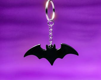 Spooky Halloween Keychain | Unique Vampire Bat Charm Gift | Gothic Bat Keychain | 3D Printed Accessory
