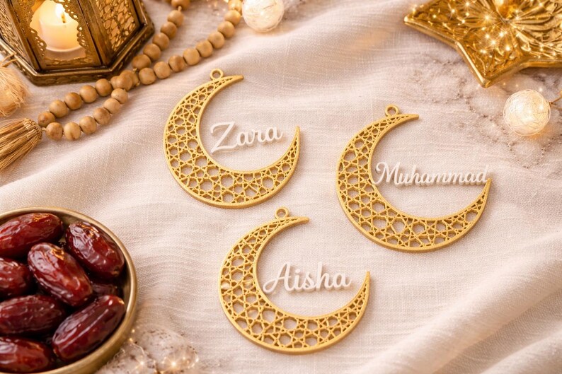 Personalised Eid Crescent Moon Ornament | Islamic Eid Decor | Custom Name Ramadan Decoration | Muslim Eid Gift | Arabic Crescent Moon Decor