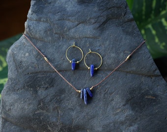 Set Kette "Layena" Ohrringe "Luyari" Lapislazuli Edelstein blau Makramee Boho Halskette Edelstein Messing Hippie Festival Bohemian Geschenk