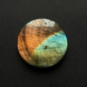 Labradorite Labradorite naturelle pour la fabrication de bijoux trouvaille rare Labradorite demi-lune Pierres précieuses pour emballage métallique Fourniture de conception de bijoux