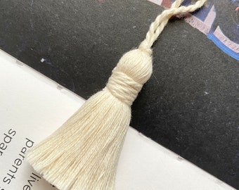 20 × Cotton Tassels with 3cm Twisted Loops 5cm Off White Tassels High Quality Handmade Tassels For Cushion Making Home Decor Bulk Tassels