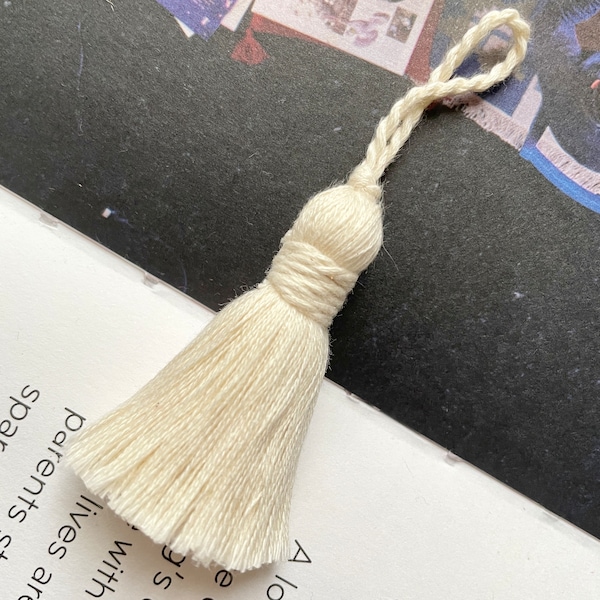 20 × Cotton Tassels with 3cm Twisted Loops 5cm Off White Tassels High Quality Handmade Tassels For Cushion Making Home Decor Bulk Tassels